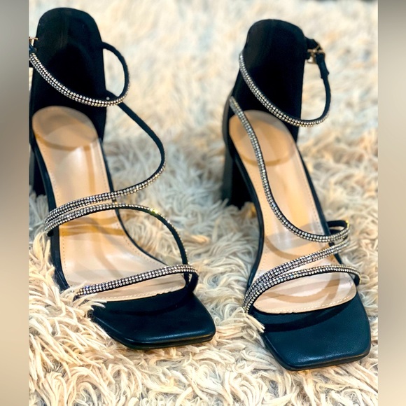 Black Heeled Sandal - Picture 1 of 3